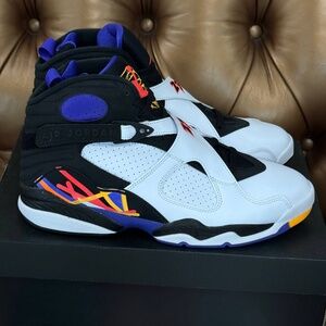 Brand New Nike Air Jordan 8 Three-Peat Authentic Size 11 OG Retro Rare